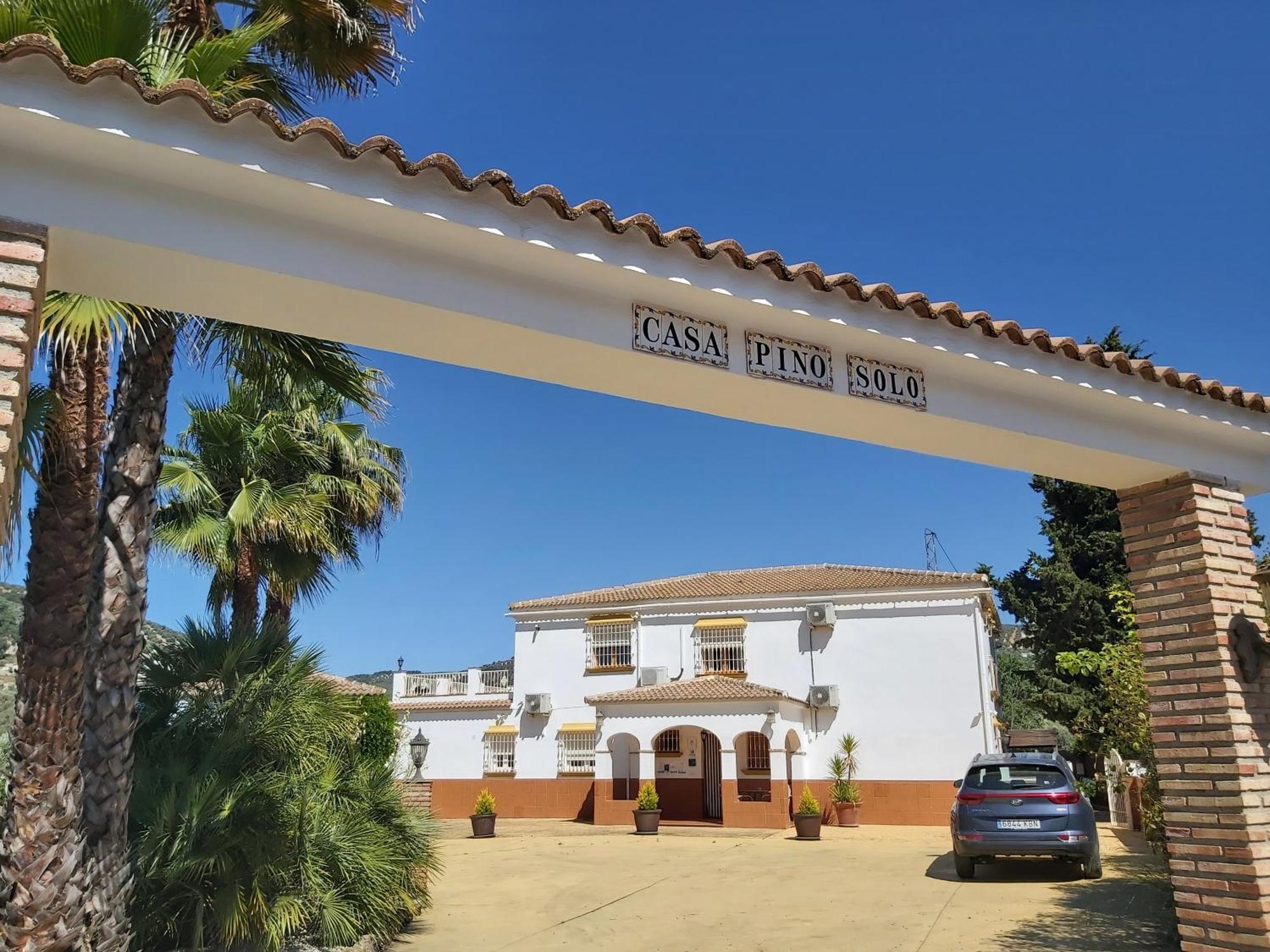 Casa Pino Solo Lägenhet Iznájar Exteriör bild